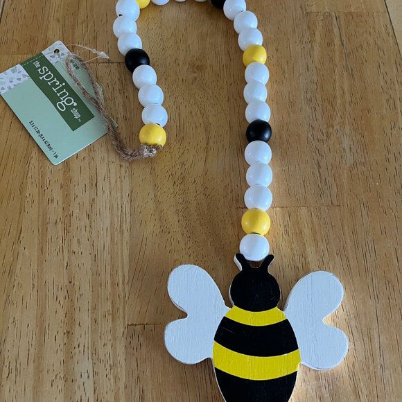 Honey Bee Decor & Crafting Lot - Over 350 Pieces in Lot - Picture 6 of 16